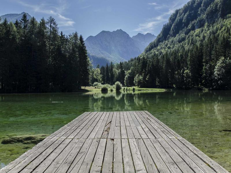 溪山行旅<br>zhfggmp.cn 水墨意境漫游